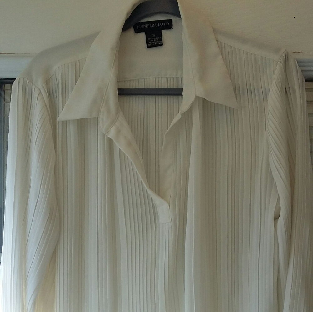 JENIFER LLOYD PLEATED BLOUSE